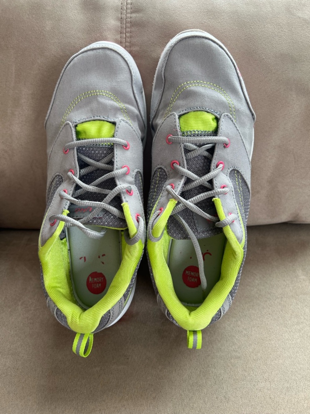 Ryka Canvas Running Shoe